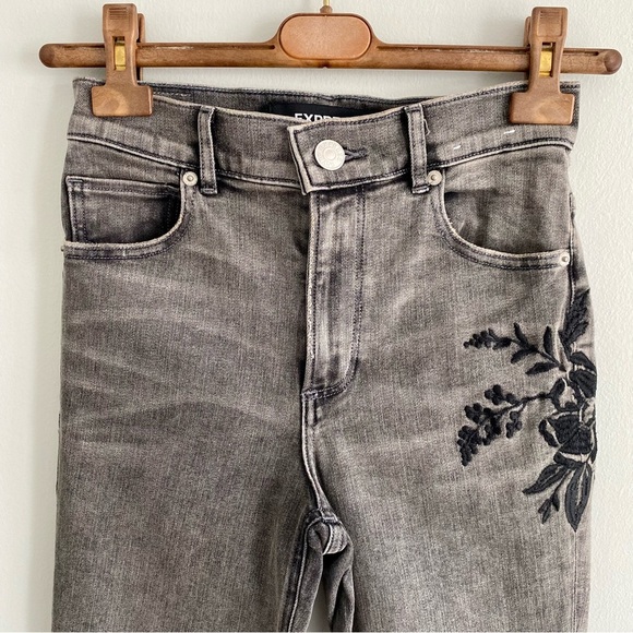 Express Grey Ankle High Rise Denim Size 2 - Picture 2 of 5